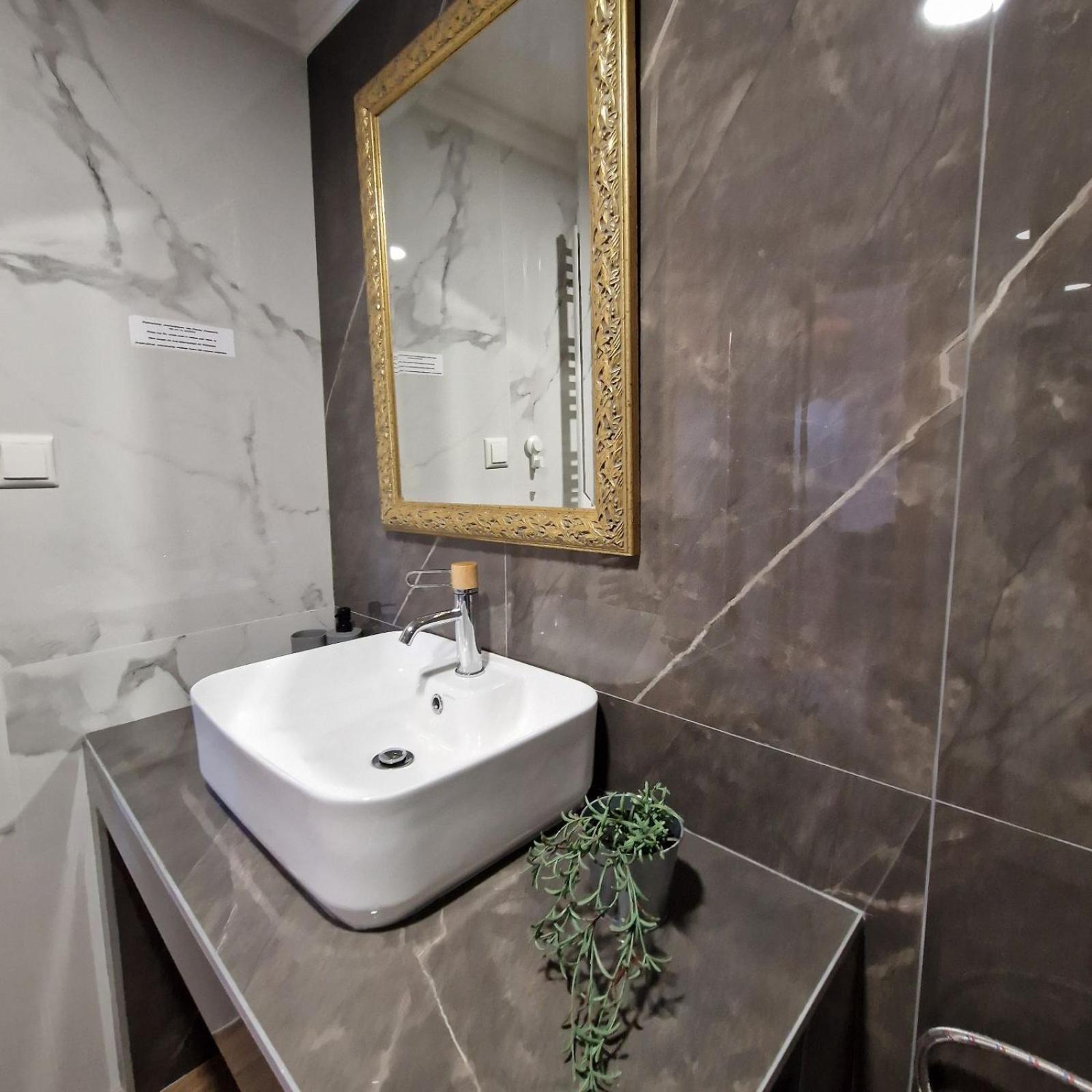 N&S Apartment B إذيسا المظهر الخارجي الصورة