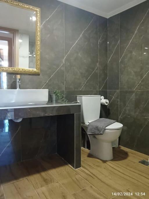 N&S Apartment B إذيسا المظهر الخارجي الصورة