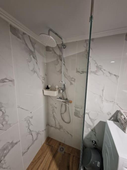 N&S Apartment B إذيسا المظهر الخارجي الصورة